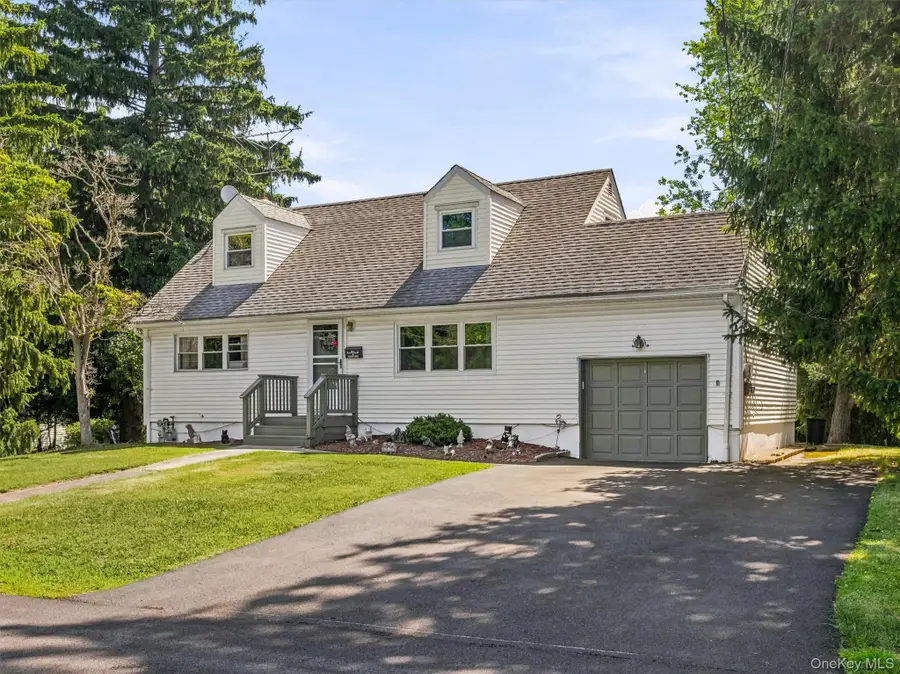 11 Hollow Drive, New City, NY 10956 - #2