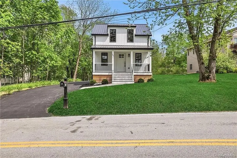 386 Lakeside Road, Newburgh, NY 12550 - #2