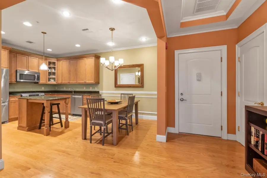34 Shady Lane, Westbury, NY 11590 - #2