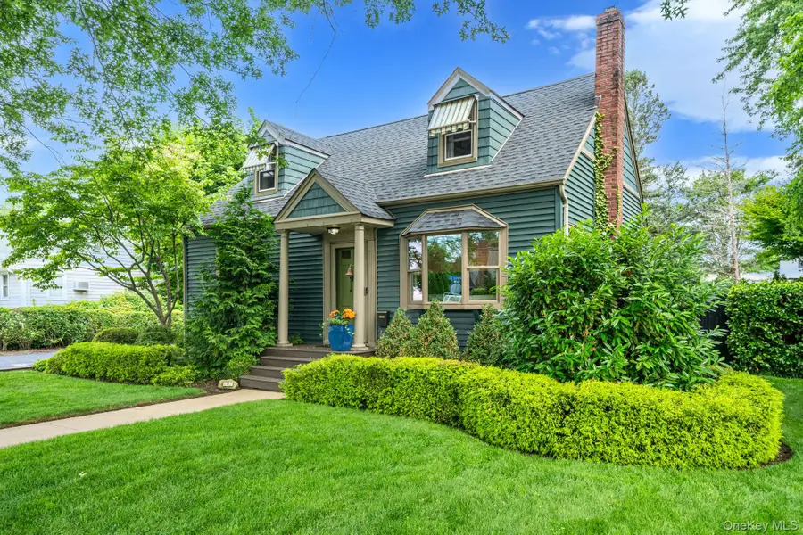 107 Jefferson Street, East Islip, NY 11730 - #2