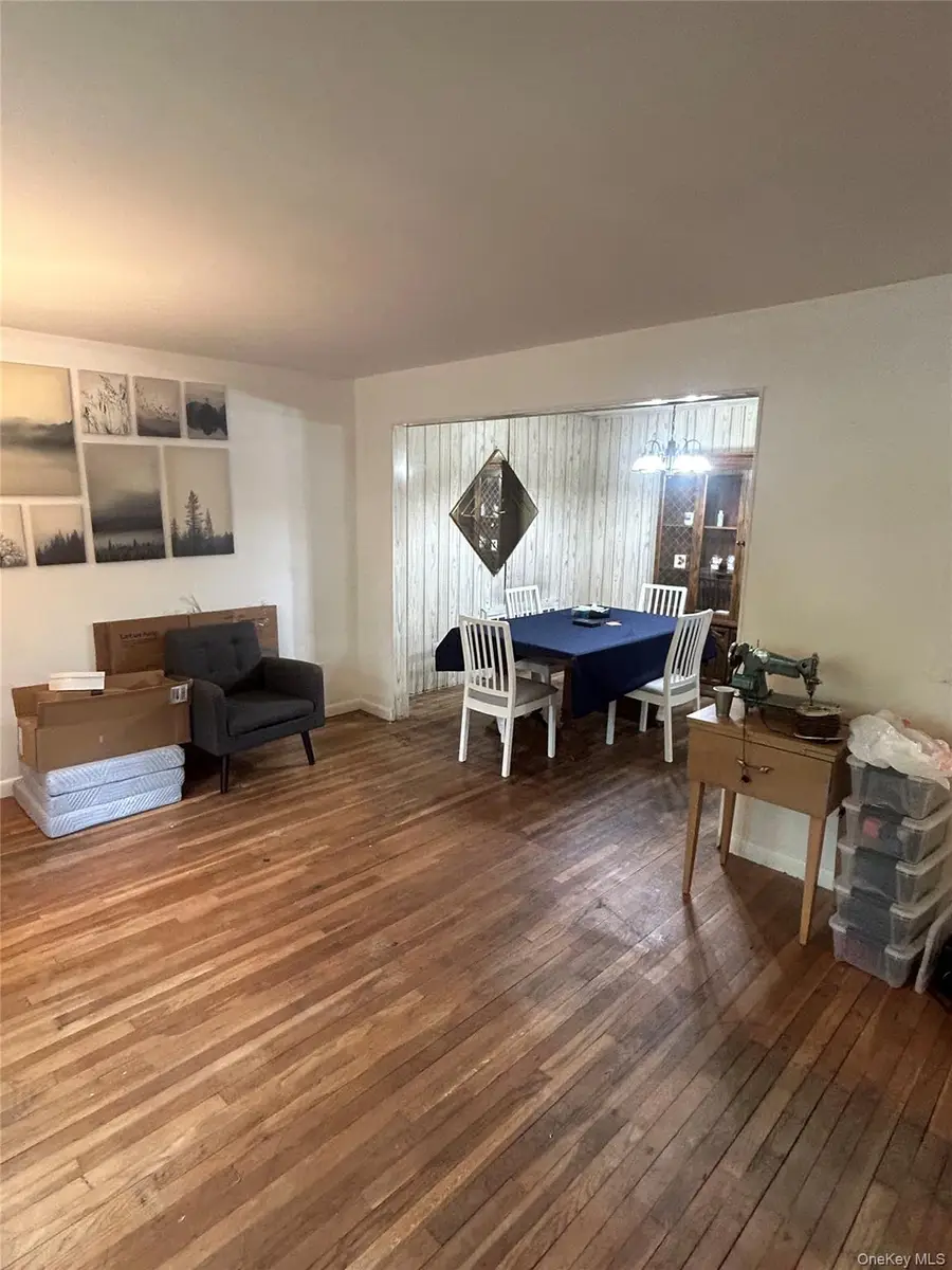 118 Franklin Avenue, Malverne, NY 11565 - #3