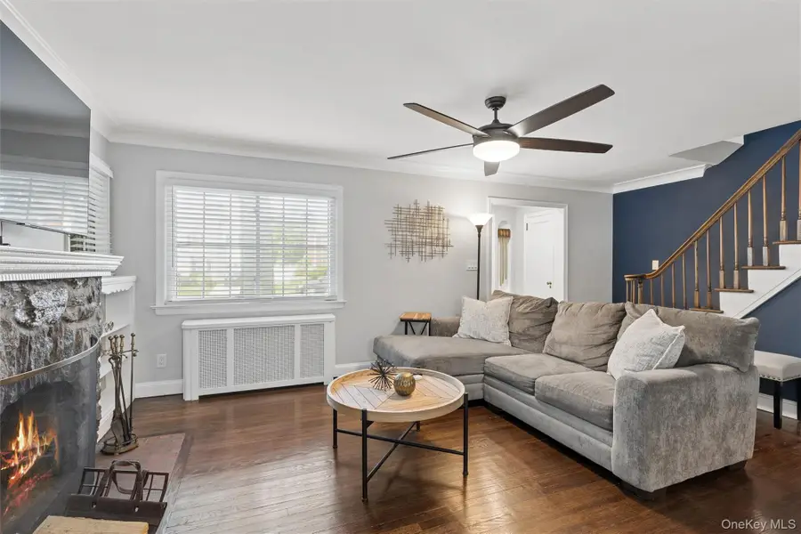20 Beverly Parkway, Freeport, NY 11520 - #3