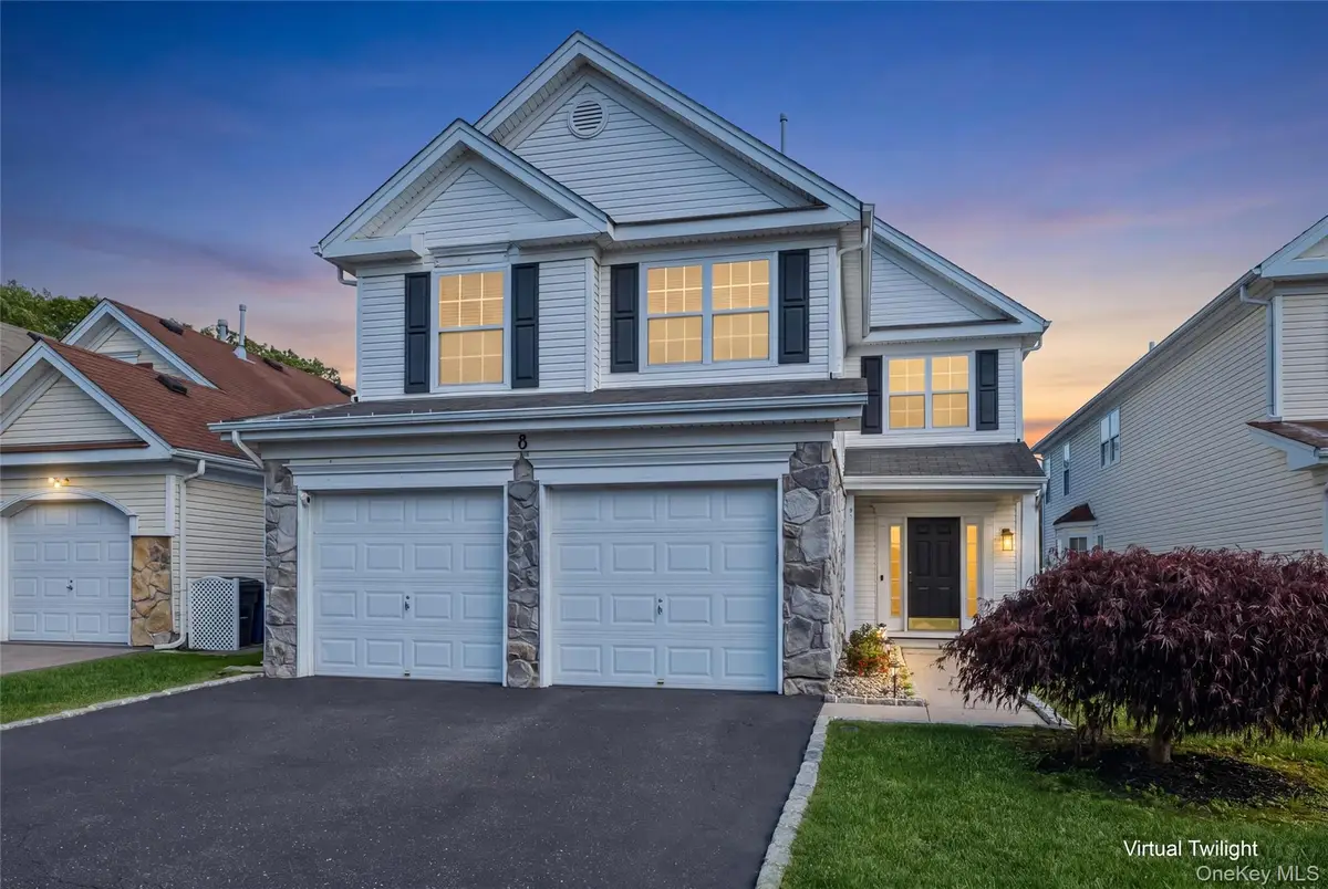 8 Jennifer Lane, Middle Island, NY 11953 - #1