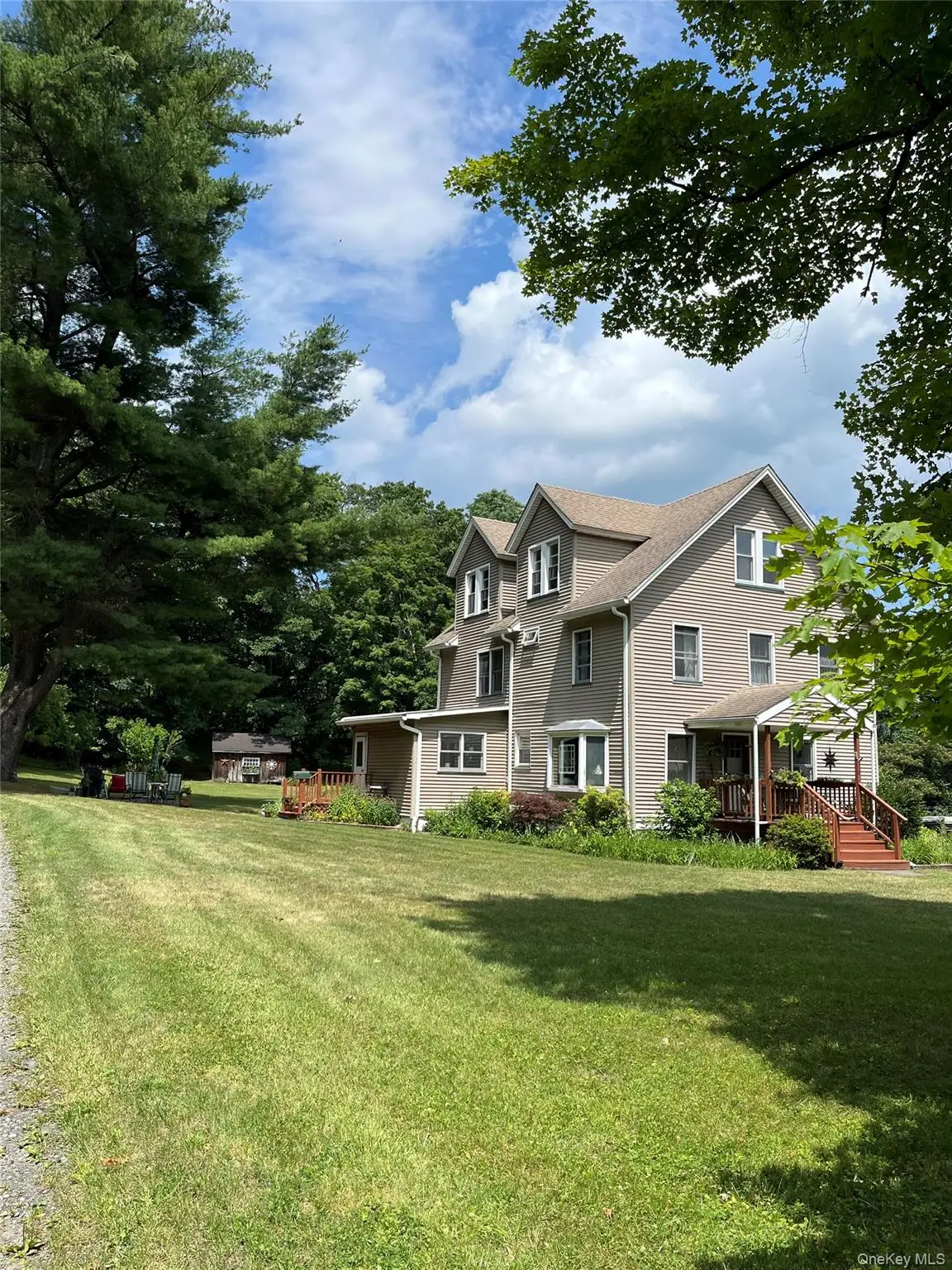 17 Spring Street, Ellenville, NY 12428 - #1