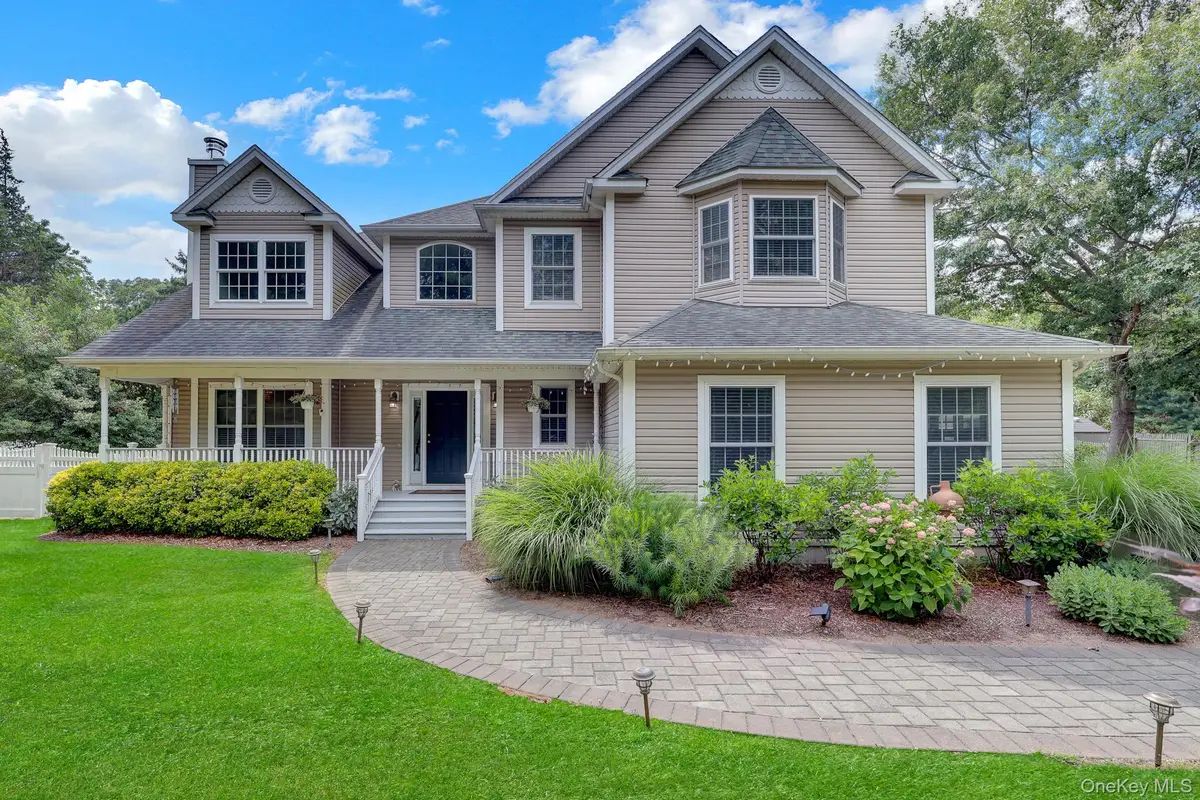 116 Washington Avenue, Port Jefferson Station, NY 11776 - #1