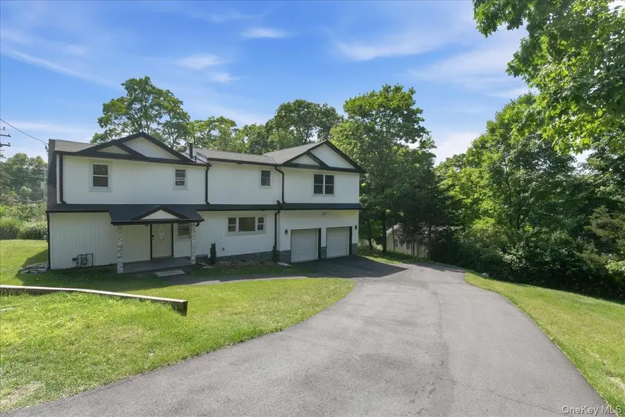 436 Storms Road, Valley Cottage, NY 10989 - #2