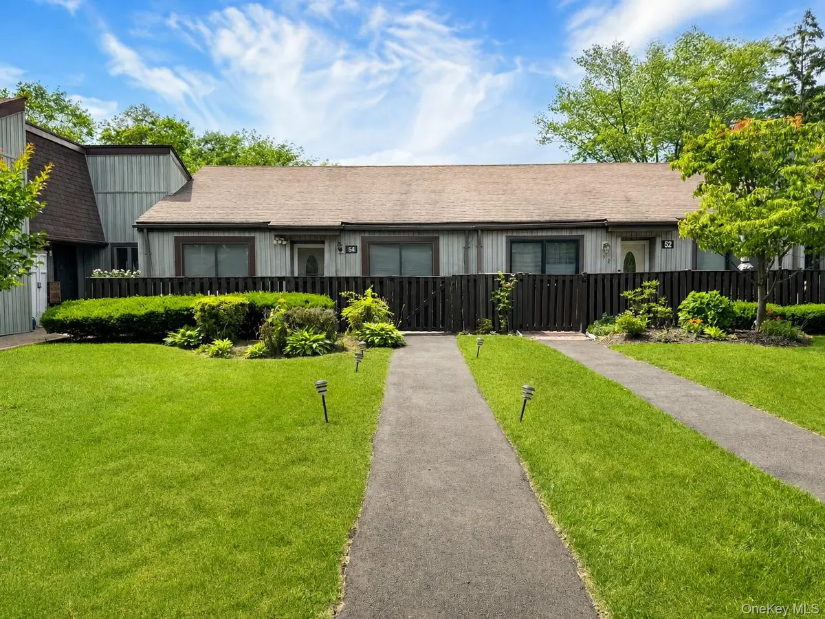 54 Strathmore Gate Drive, Stony Brook, NY 11790 - #1