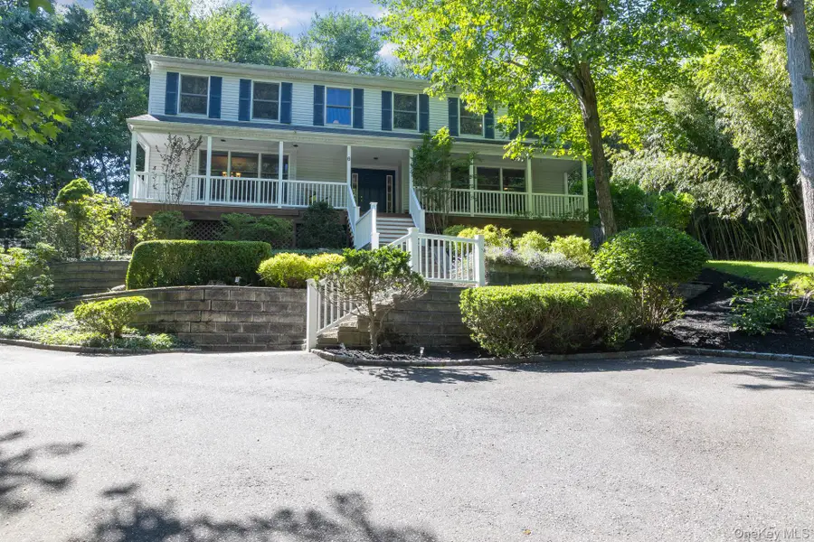 6 Cedar Drive, Stony Brook, NY 11790 - #2