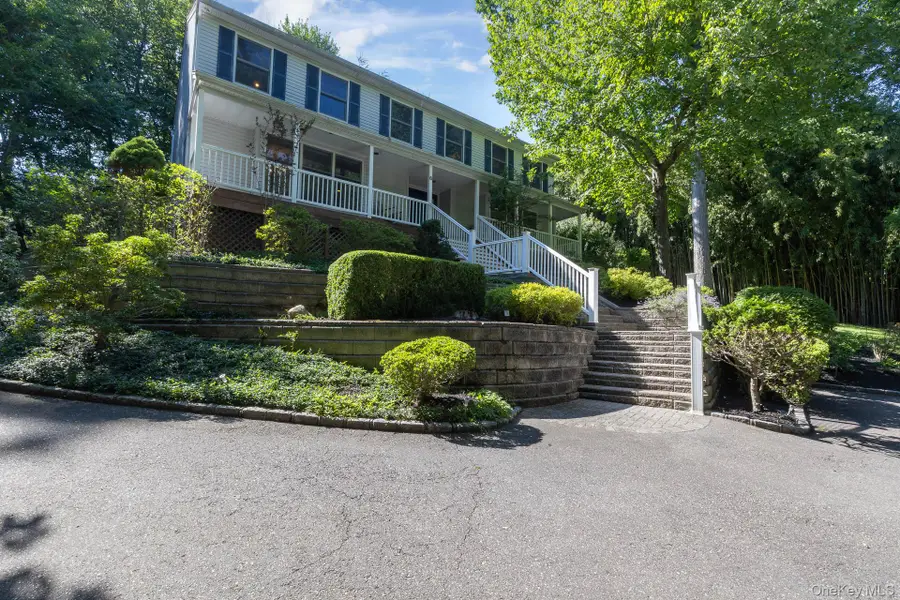 6 Cedar Drive, Stony Brook, NY 11790 - #3