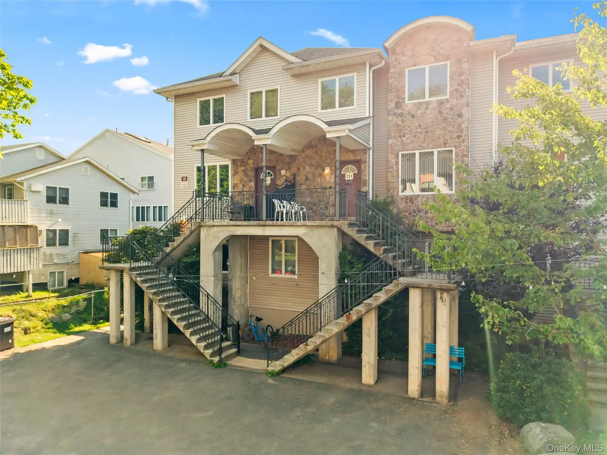 19 Phyllis Terrace #211, Monsey, NY 10952 - #1