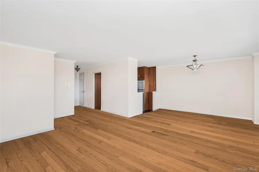 2500 Johnson Avenue #3S, Bronx, NY 10463 - #3