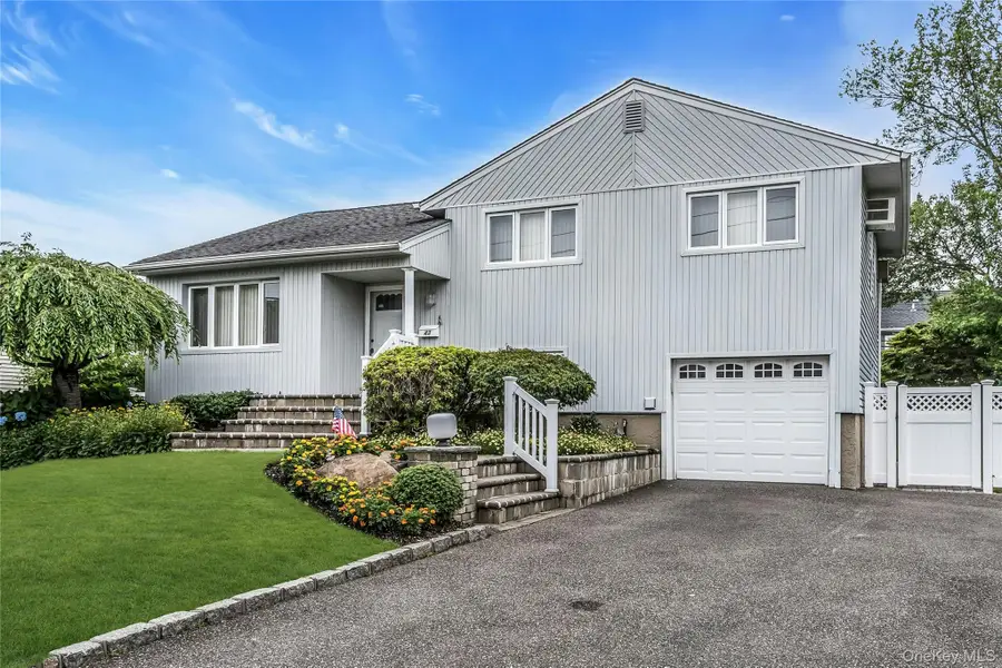 43 Grohmans Lane, Plainview, NY 11803 - #2