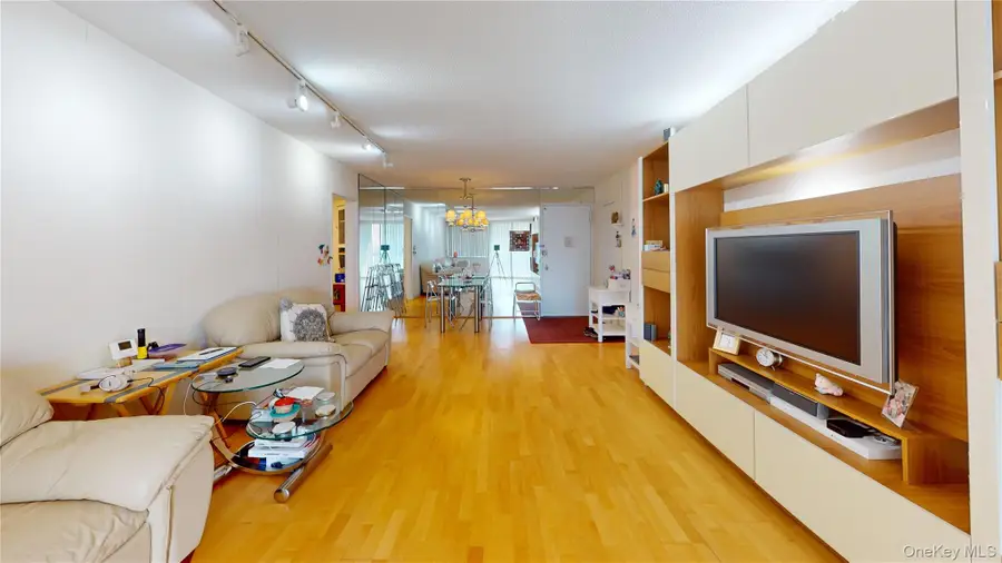 1 Bay Club Drive #17E, Bayside, NY 11360 - #3