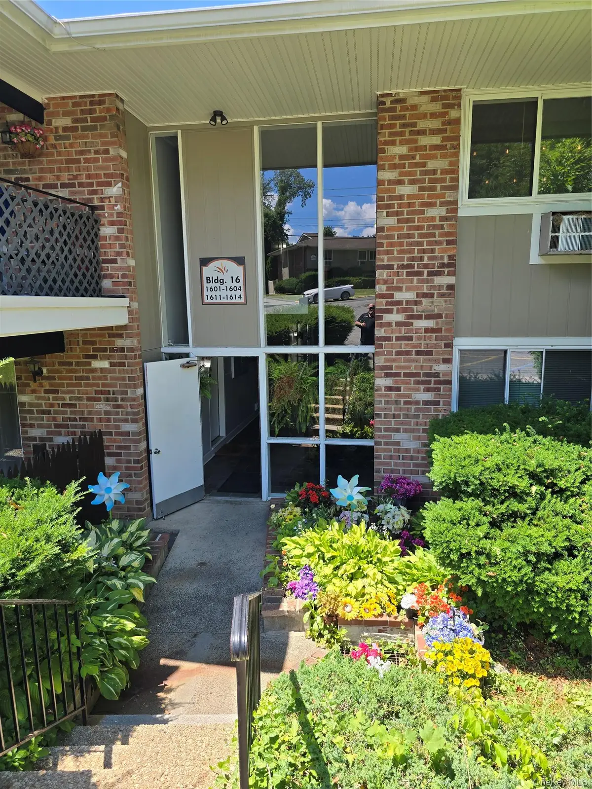 1613 Old Country Road, Elmsford, NY 10523 - #1