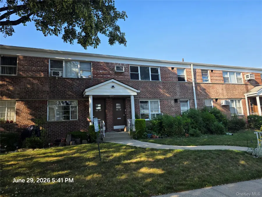 19607 Dunton Ave #1C, Hollis, NY 11423 - #3