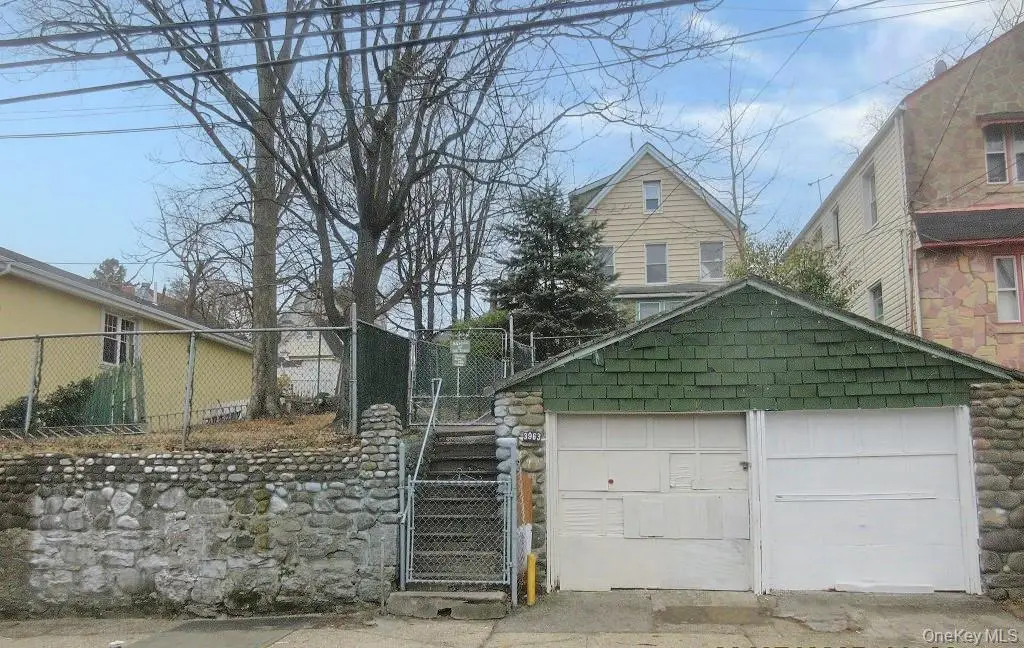 3963 Duryea Avenue, Bronx, NY 10466 - #1