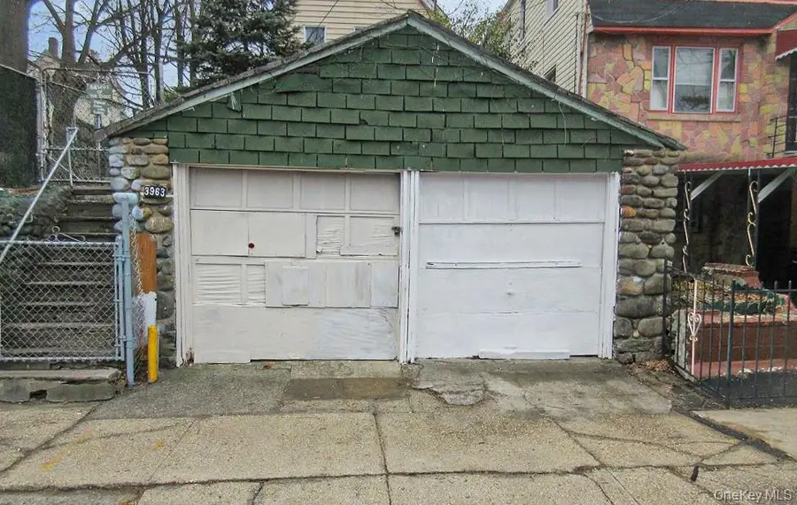 3963 Duryea Avenue, Bronx, NY 10466 - #3