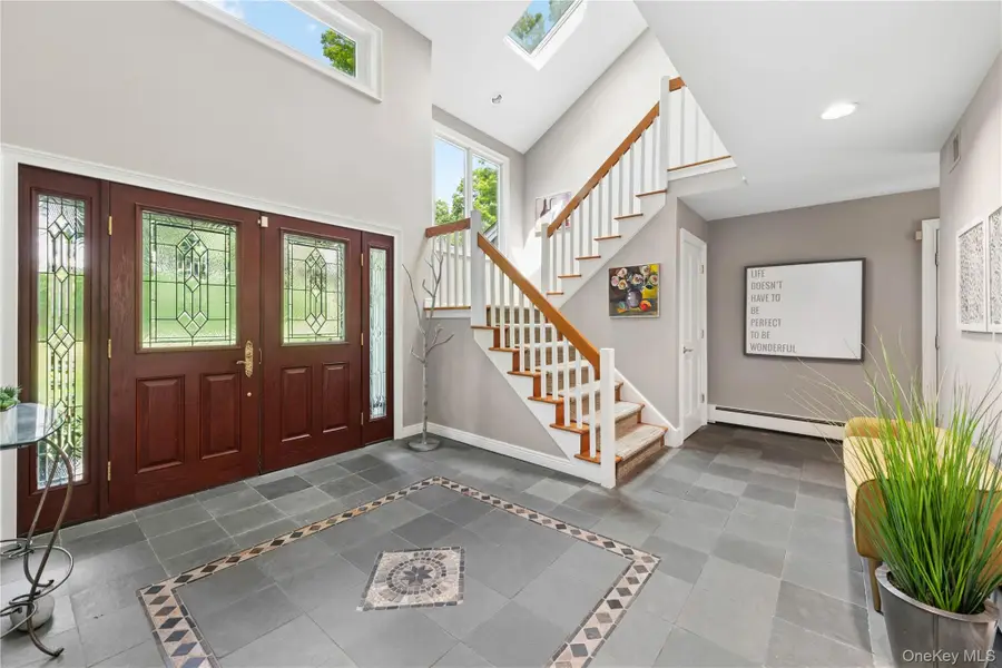 11 Cobbling Rock Drive, Katonah, NY 10536 - #2