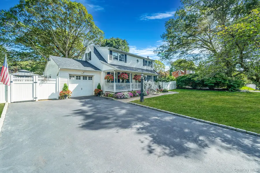 309 Harrison Avenue, Miller Place, NY 11764 - #2