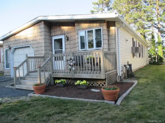 130 Village Circle W, Manorville, NY 11949 - #1