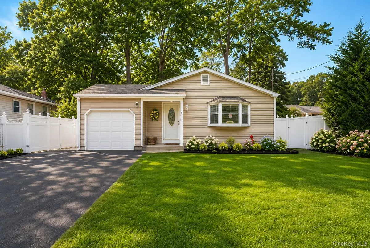 22 Babylon Drive, Sound Beach, NY 11789 - #1
