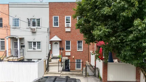 46-15 30th Road, Astoria, NY 11103