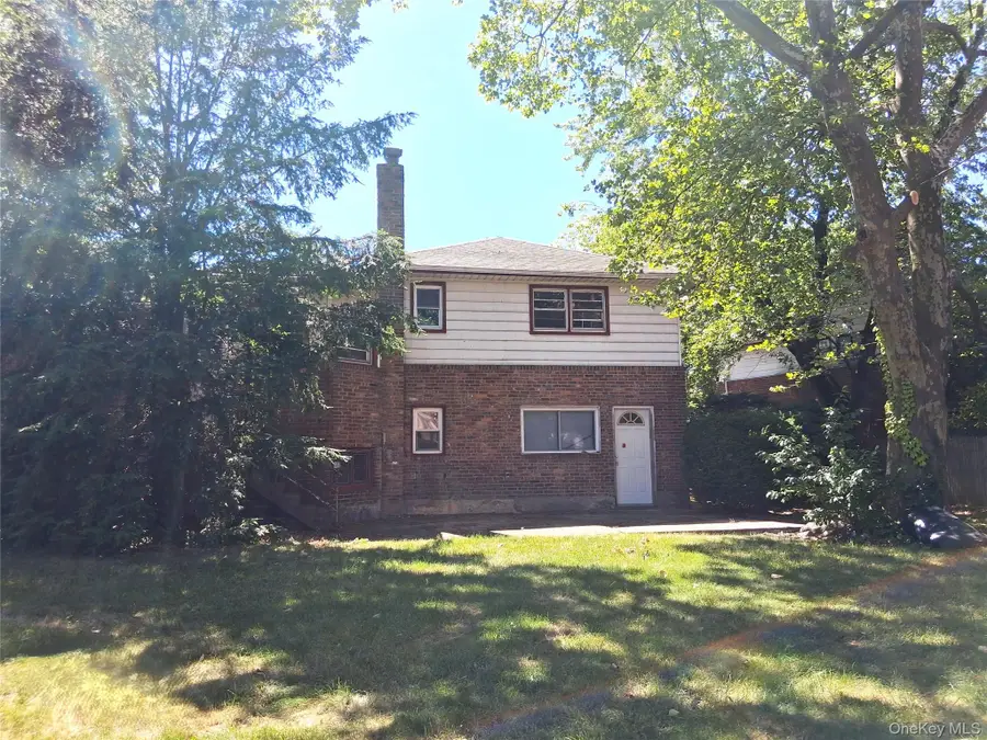 1036 Furth Road, Valley Stream, NY 11581 - #2