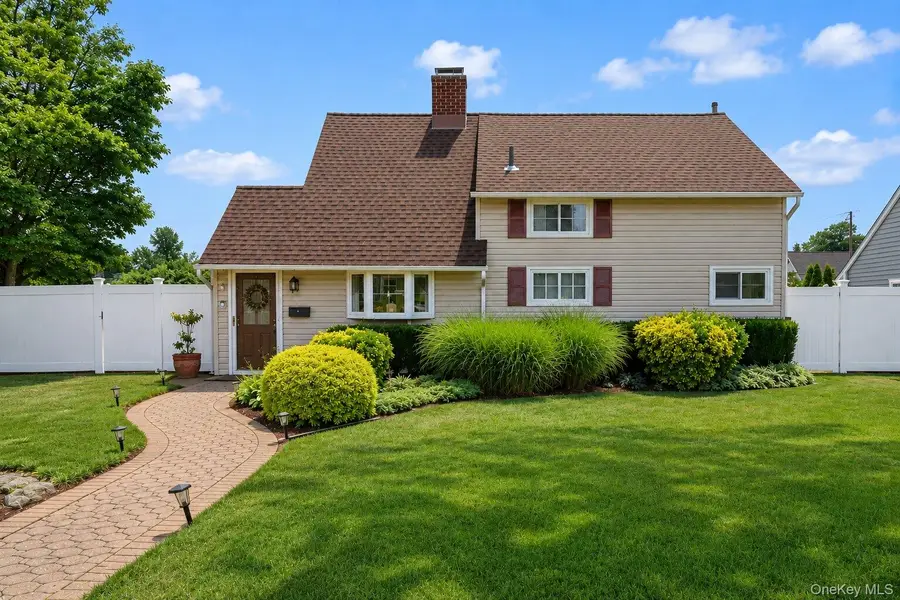 164 Bloomingdale Road, Levittown, NY 11756 - #2