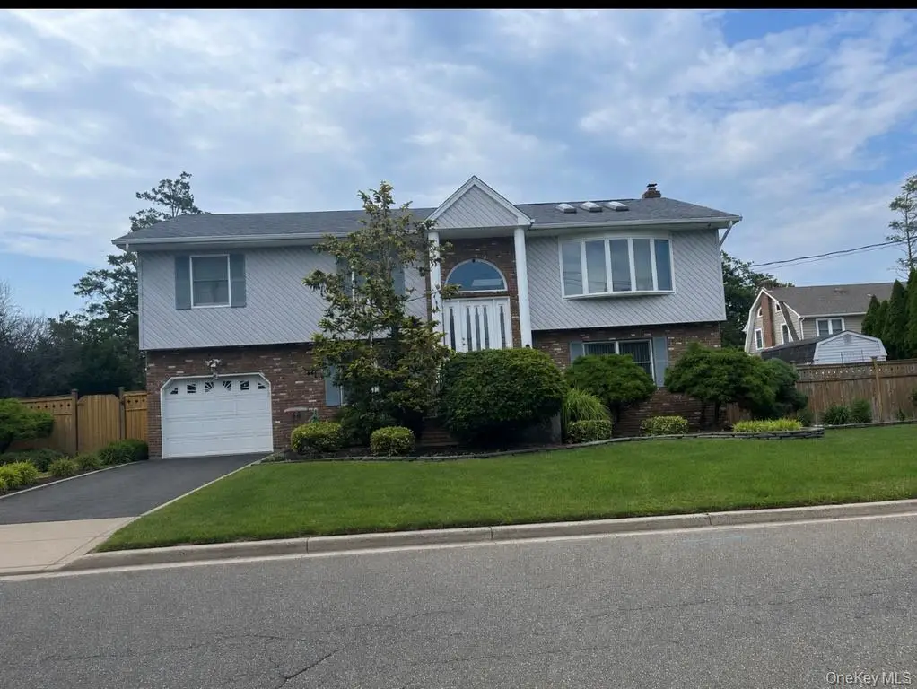 48 Meadow Lane, Hicksville, NY 11801 - #1