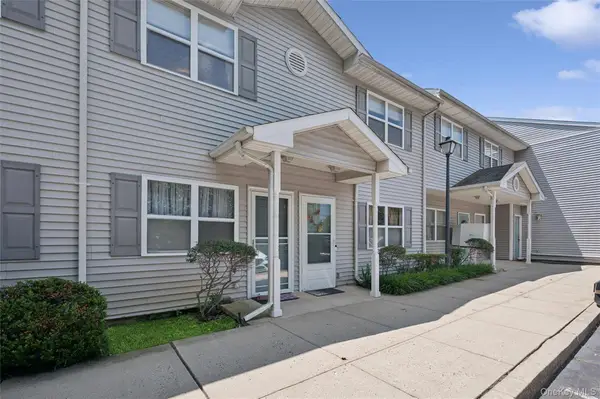2295 Milburn Avenue #11, Baldwin, NY 11510