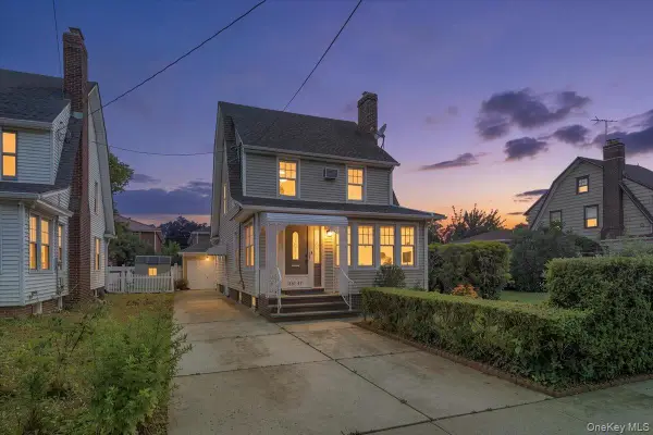 251-47 42nd Avenue, Little Neck, NY 11363