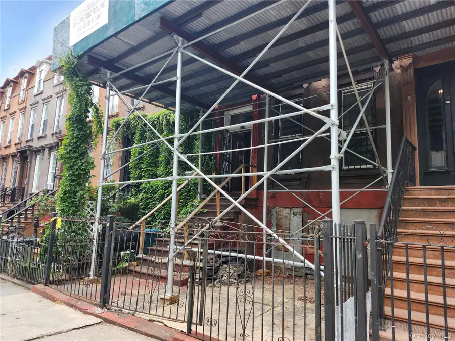 689 Greene Avenue, Brooklyn, NY 11221 - #2