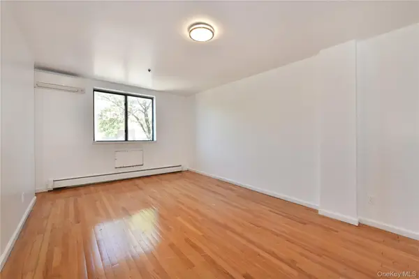 133-38 Avery Avenue #3FA, Flushing, NY 11355