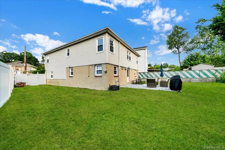 19 Storey Lane, Yonkers, NY 10710 - #3