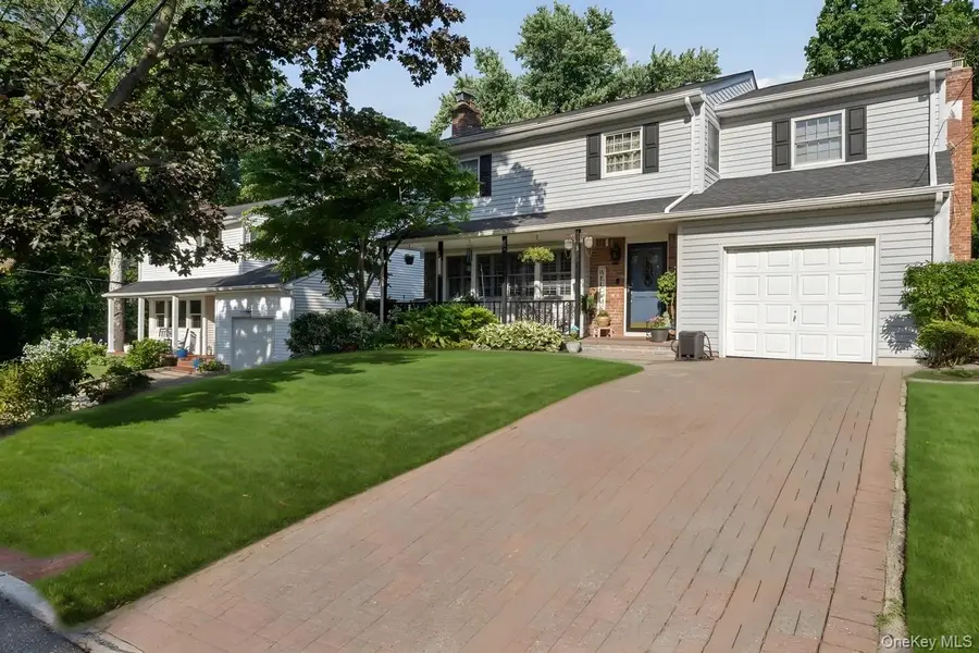 3 Stimson Place, Huntington, NY 11743 - #2