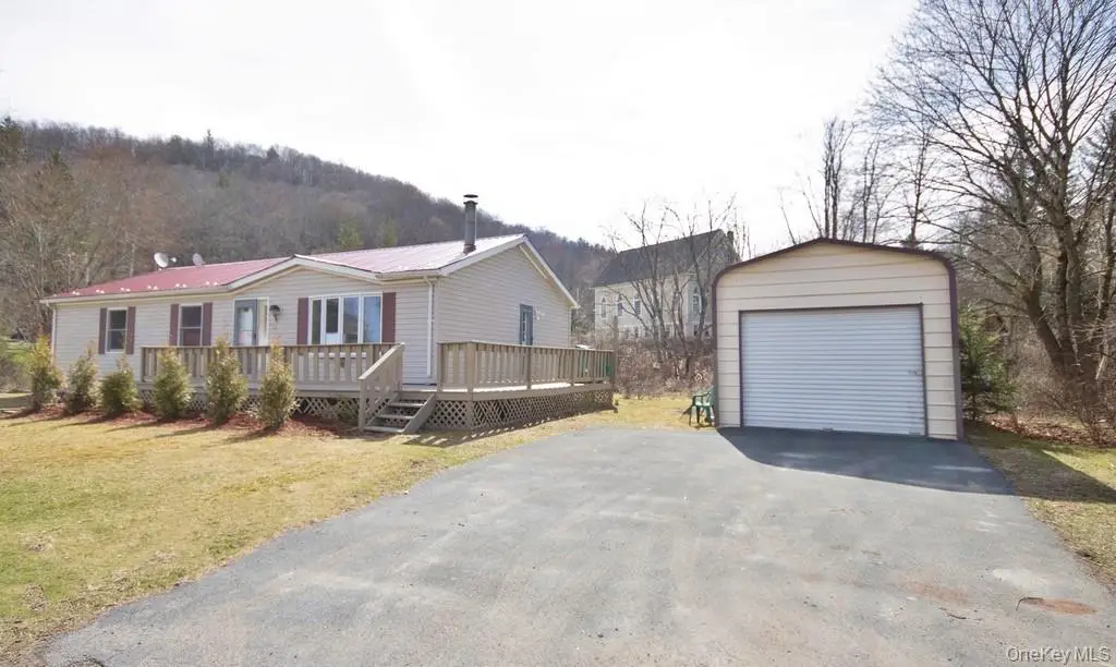 32 Meadow Street #17B, Livingston Manor, NY 12758 - #1