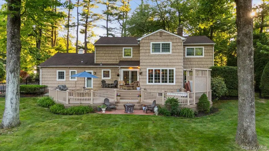 96 Plainview Road, Woodbury, NY 11797 - #3