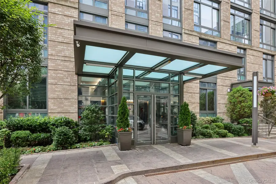 25 City Place #6C, White Plains, NY 10601 - #3