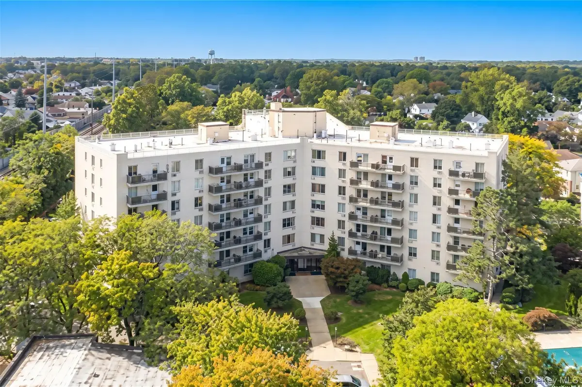 135 Post Avenue #2Q, Westbury, NY 11590 - #1