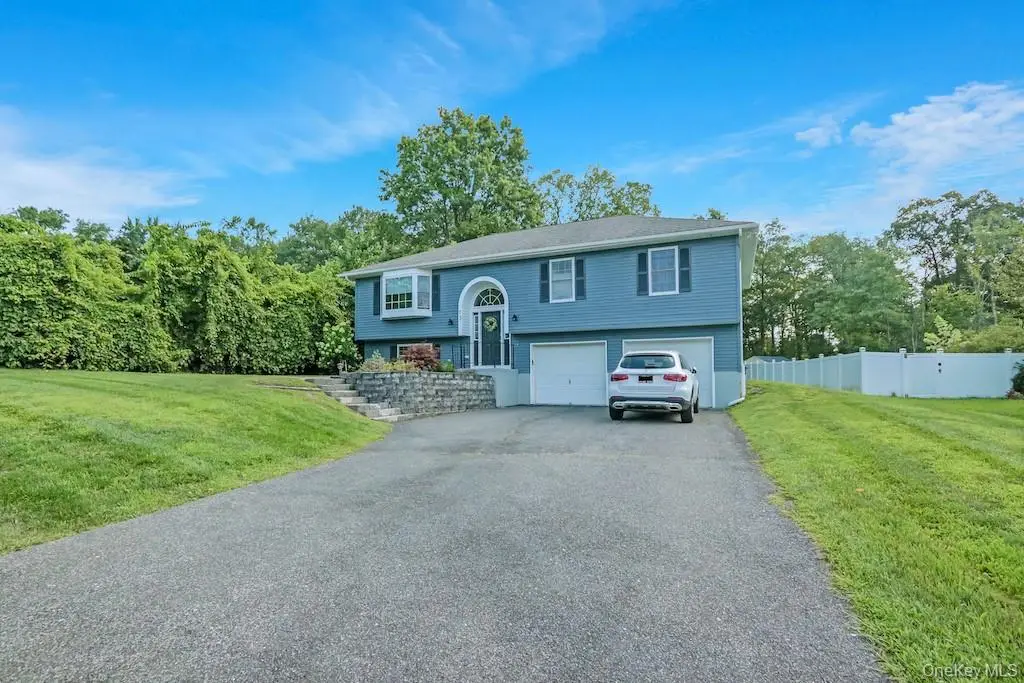 13 Jodphur Lane, Newburgh, NY 12550 - #1