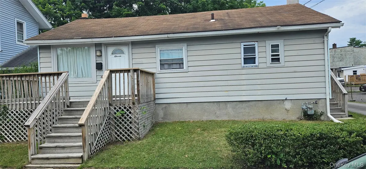 11 Chestnut Street, Newburgh, NY 12550 - #1