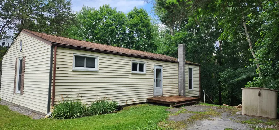 46 Gleason Boulevard, Pleasant Valley, NY 12569 - #2