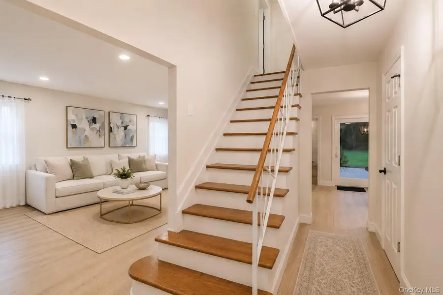31 Marwood Place, Stony Brook, NY 11790 - #2