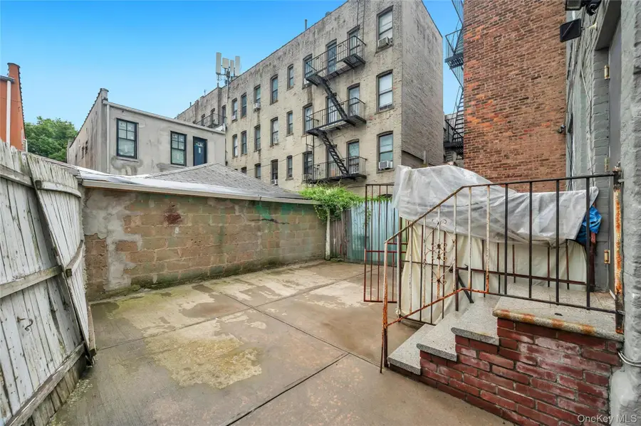 558 Midwood St, Brooklyn, NY 11203 - #2