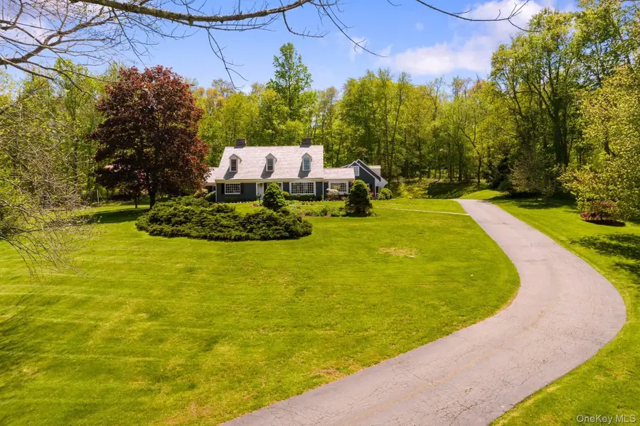 52 Lake Road, Katonah, NY 10536 - #2