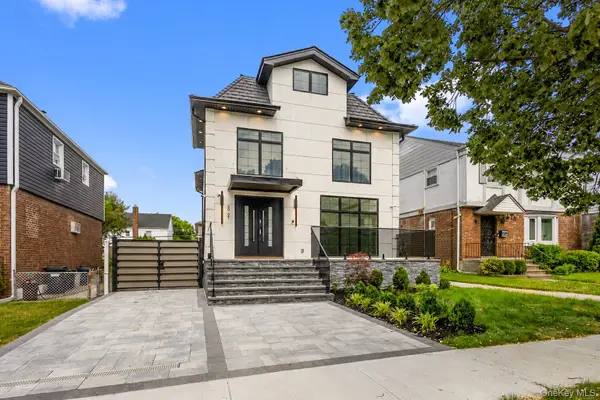 8027 213th Street, Queens Village, NY 11427