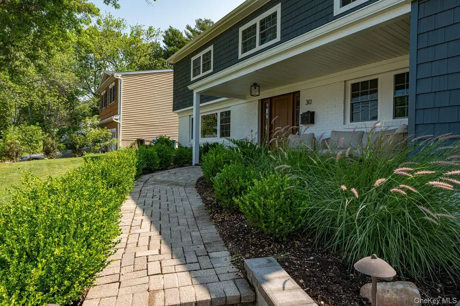 30 Harriet Lane, Huntington, NY 11743 - #2
