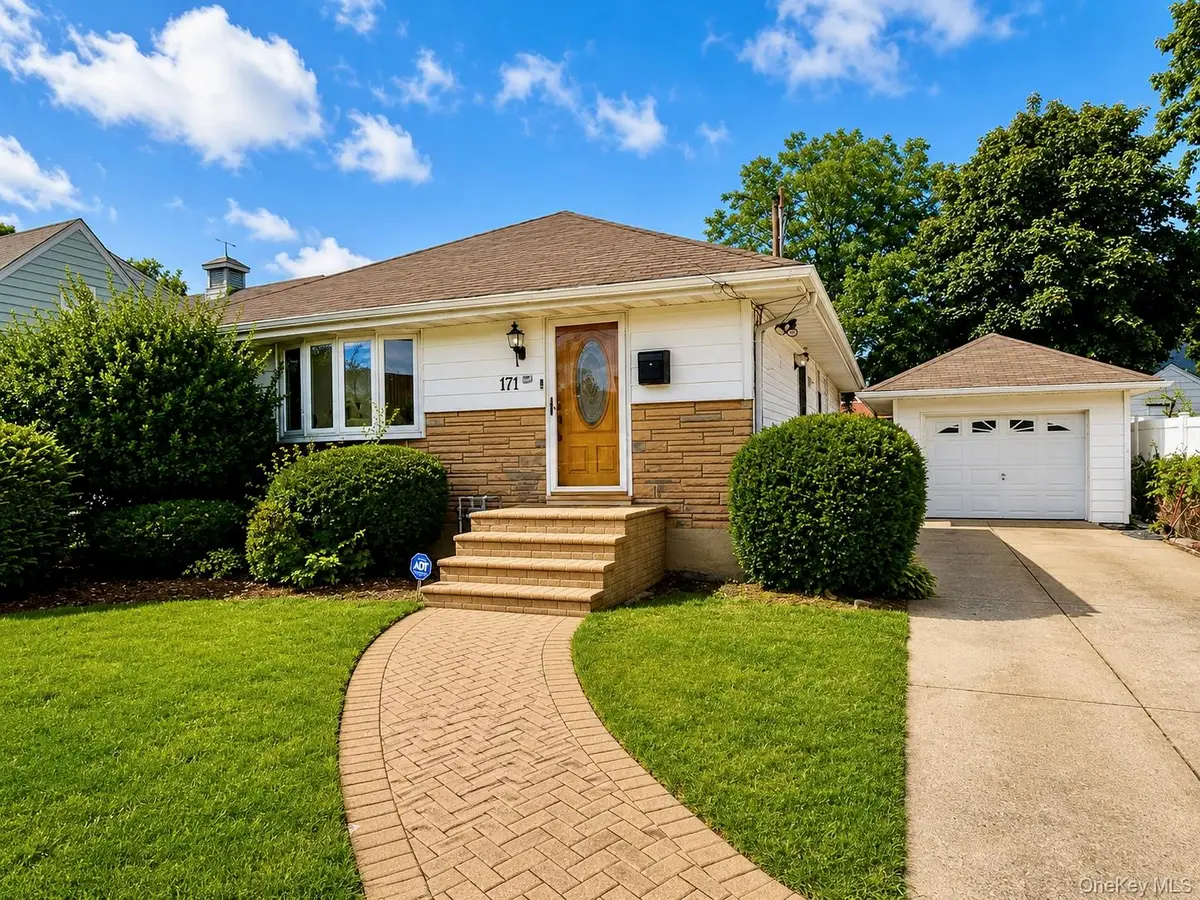 171 Allen Street, Hempstead, NY 11550 - #1