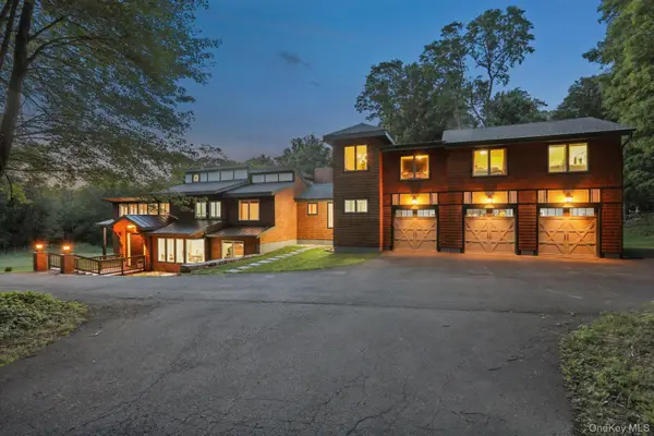 Address Withheld By Seller, South Salem, NY 10590