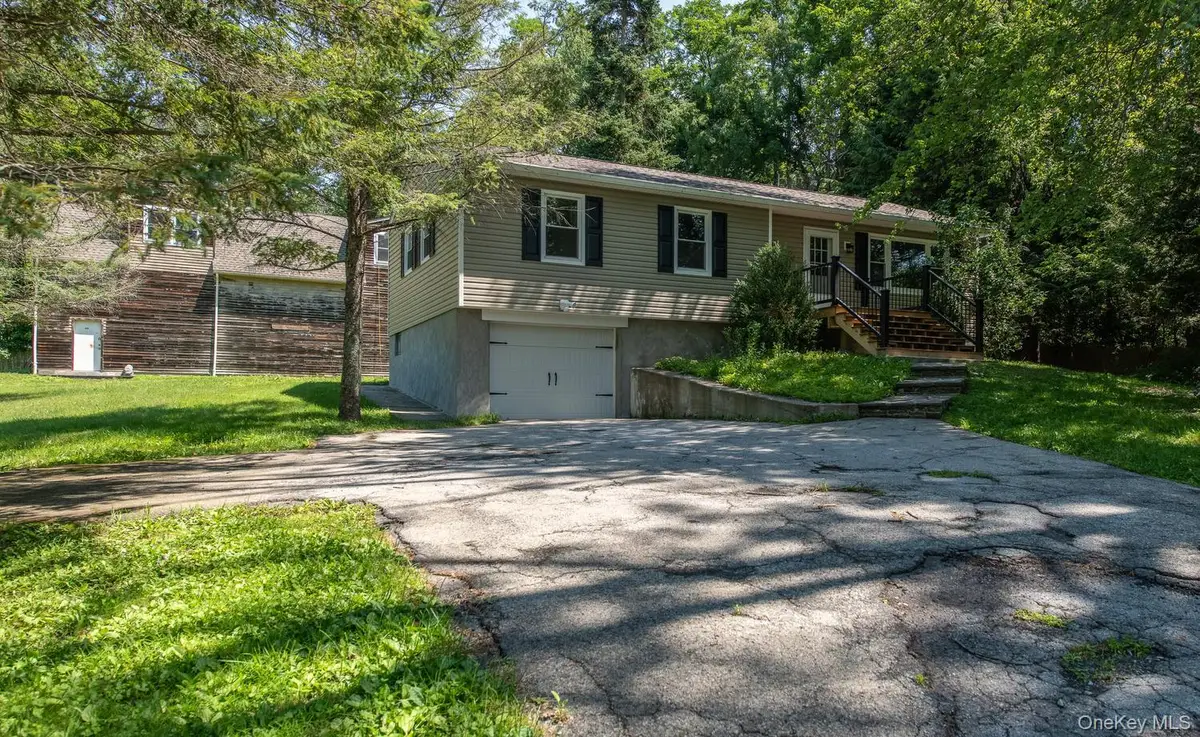 676-678 Oak Summit Road, Millbrook, NY 12545 - #1